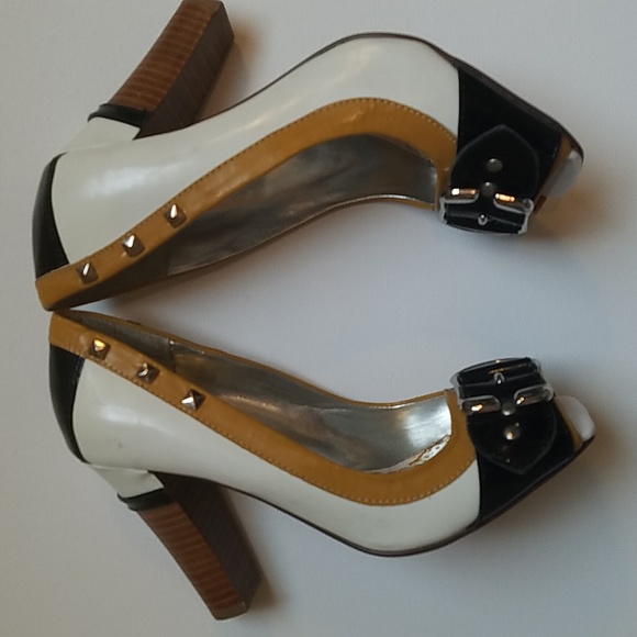 Naughty Monkey Black & White Patent Leather Open Toe 3.5 Block Heel 6 - Picture 4 of 8